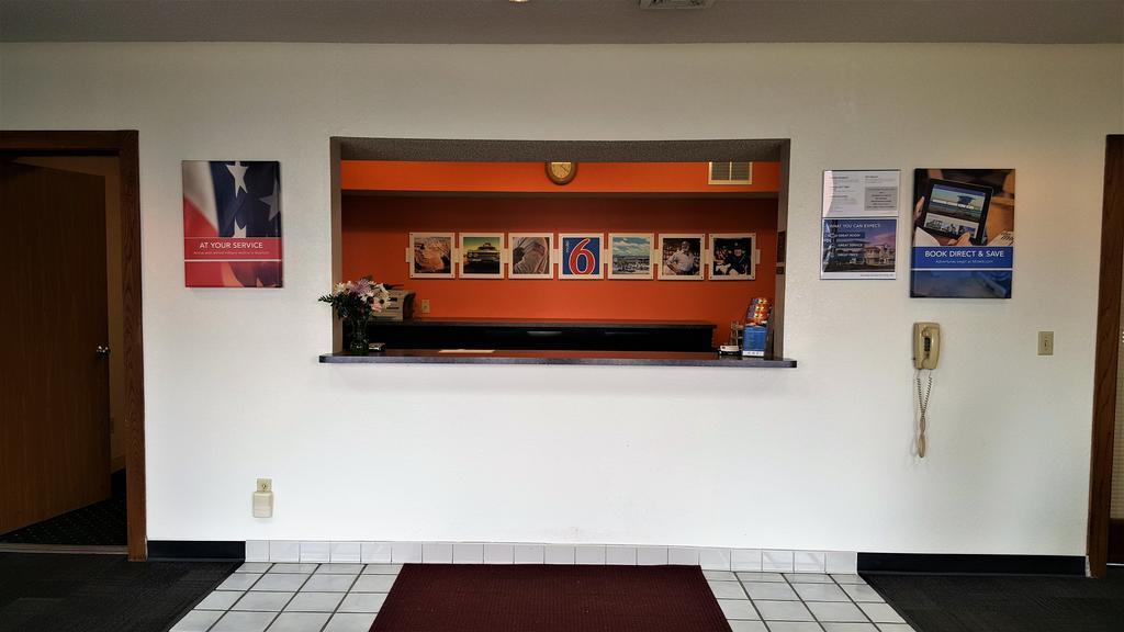 Motel 6-Saukville, Wi Extérieur photo