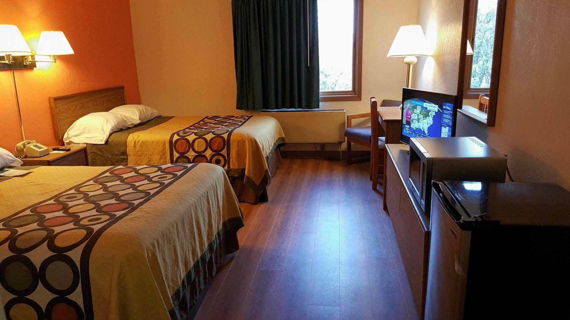 Motel 6-Saukville, Wi Extérieur photo