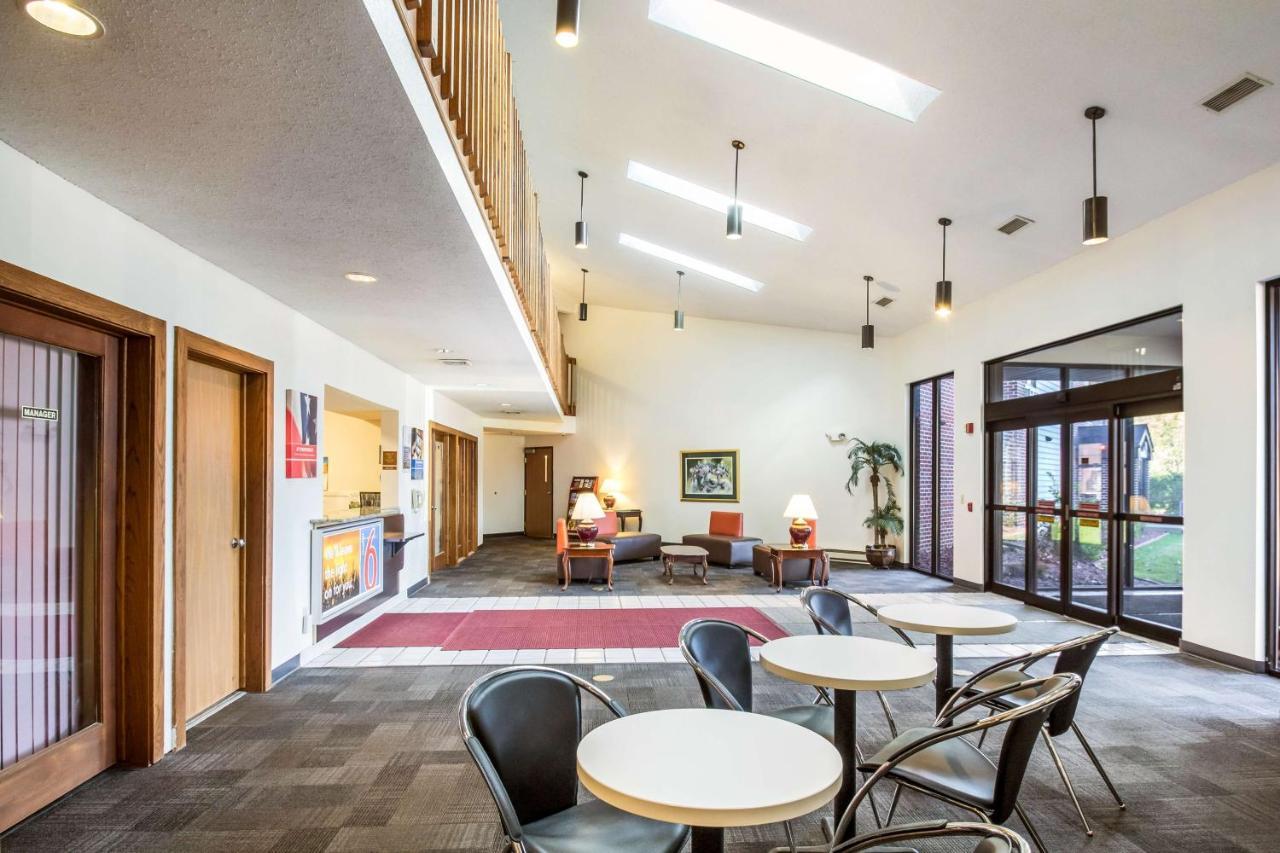 Motel 6-Saukville, Wi Extérieur photo