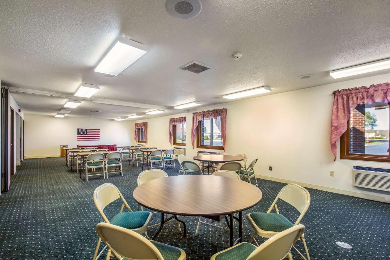 Motel 6-Saukville, Wi Extérieur photo