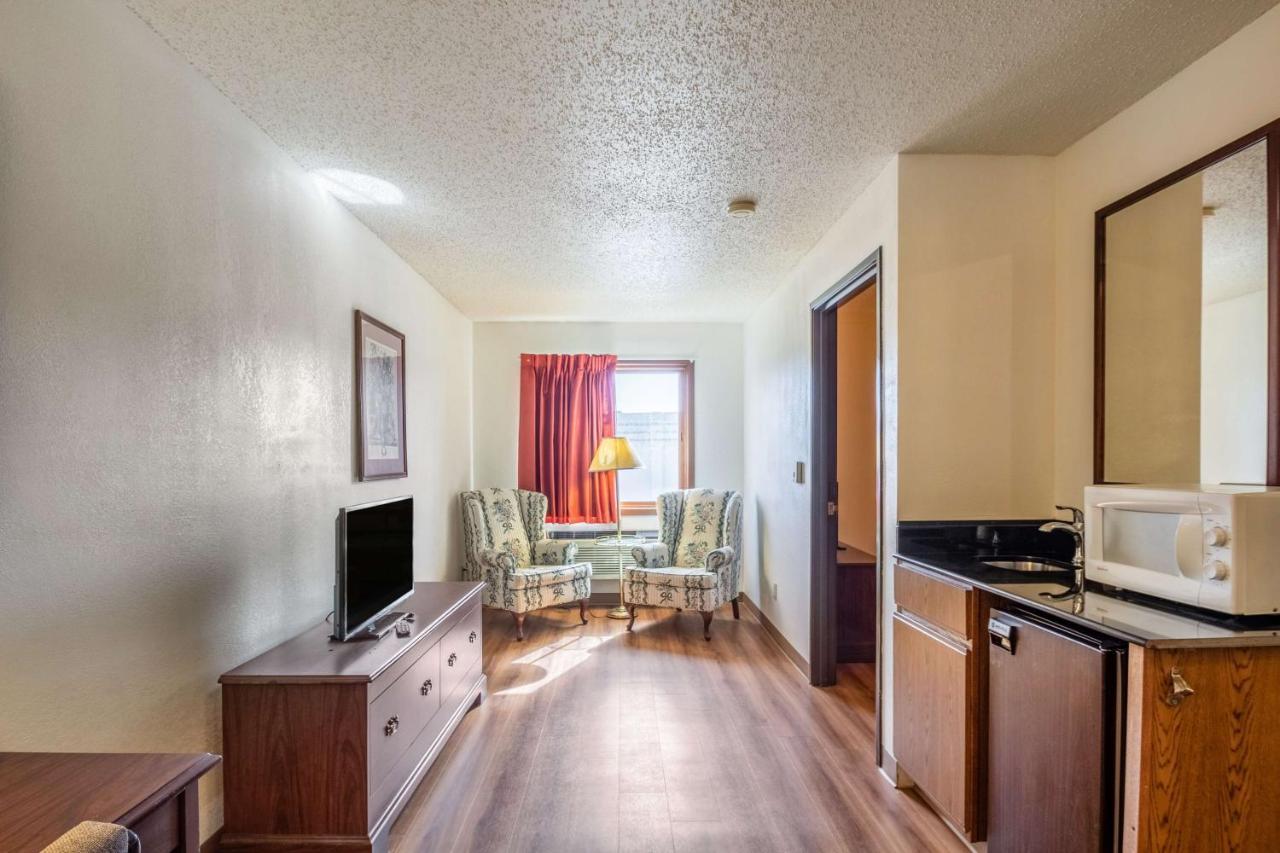 Motel 6-Saukville, Wi Extérieur photo